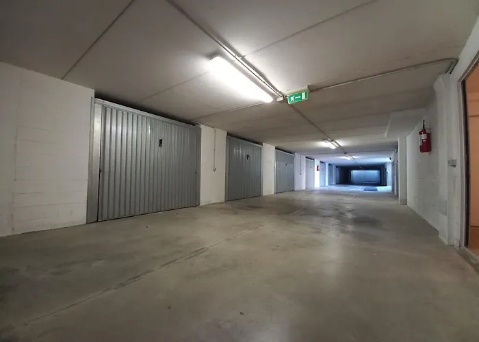 Elegante Bilocale A Pochi Passi Dal Mare 벨레지아아지마리나